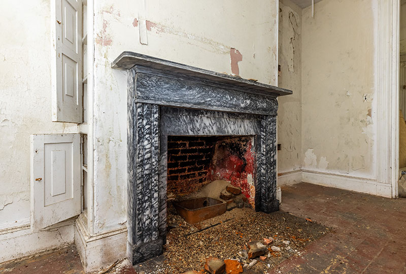 Fireplace in parlor
